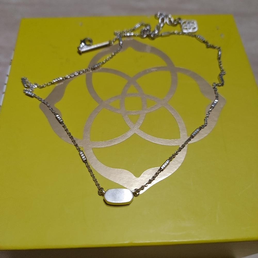 KENDRA necklace